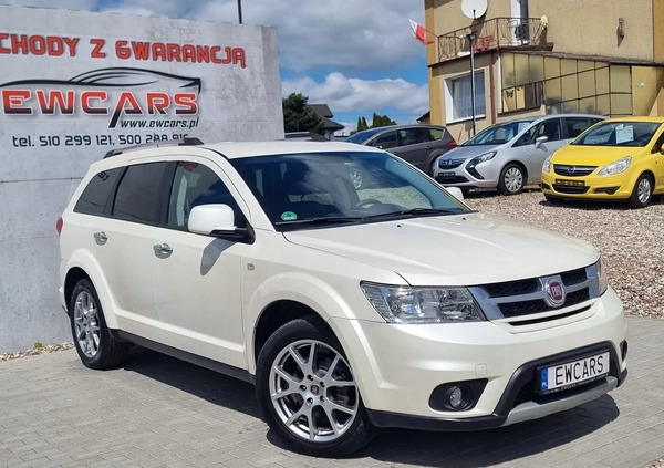 Fiat Freemont cena 45900 przebieg: 146000, rok produkcji 2014 z Nowogard małe 704